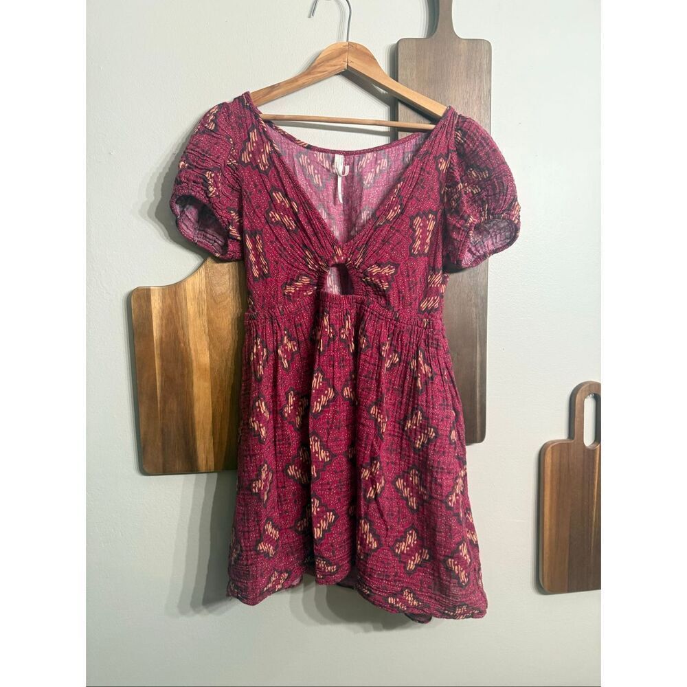 Anthropologie V-Neck Keyhole Puffed Sleeve Baby Doll Mini Dress Burgundy Small